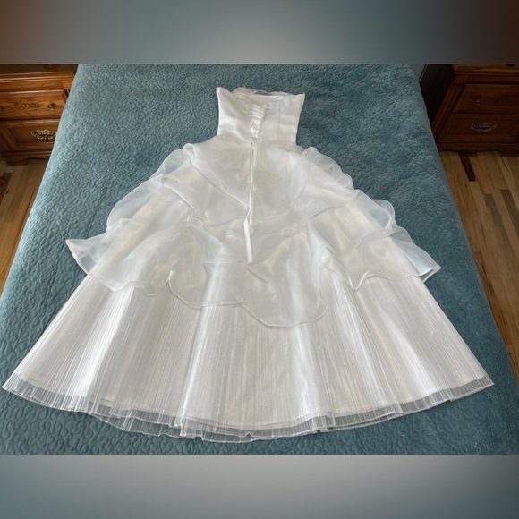 Wedding Bride Prom Dress Gown Sz XS NWOT White Layered Tulle Pleated Corset - Picture 3 of 16
